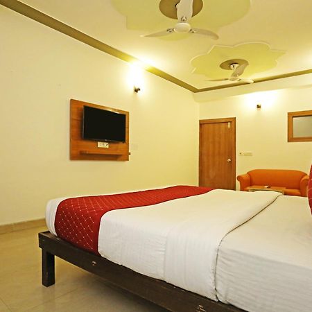 Hotel Ambrosia - A Boutique Hotel New Delhi Eksteriør bilde