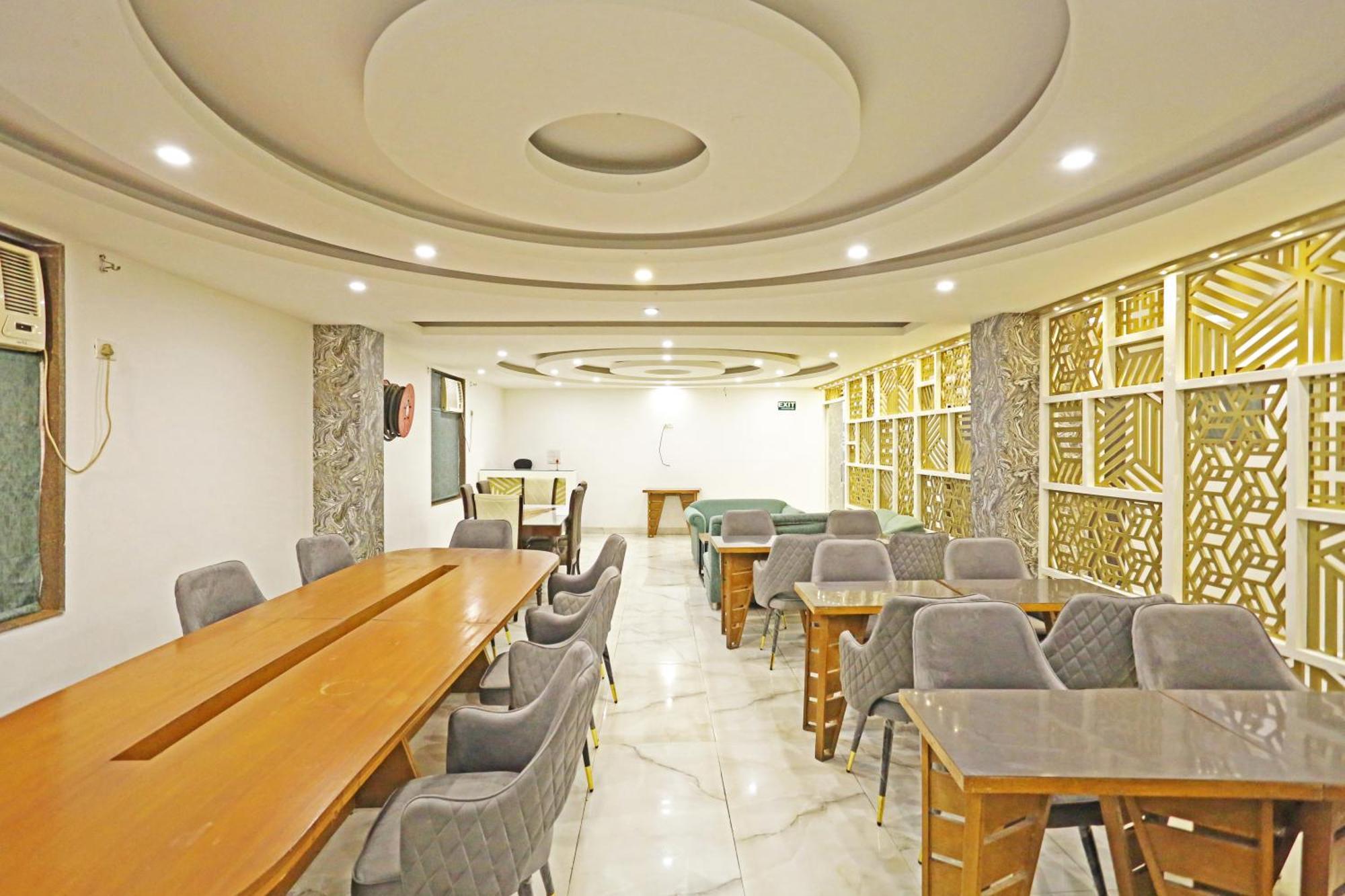 Hotel Ambrosia - A Boutique Hotel New Delhi Eksteriør bilde